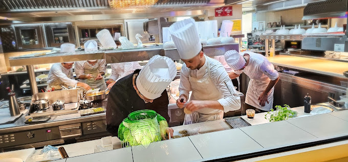 Au restaurant Lalique, le sauternes devient un ingrédient de haute gastronomie