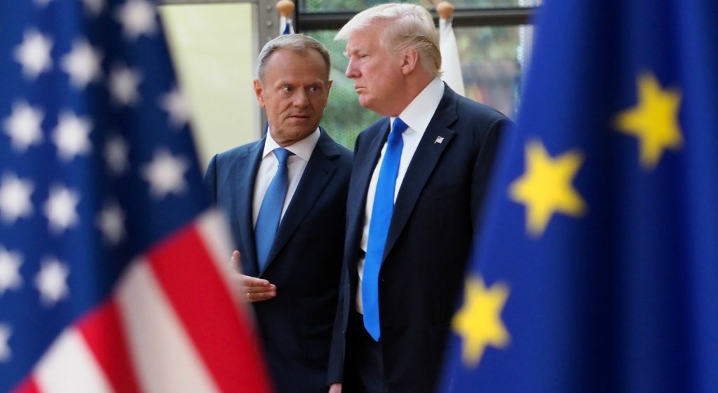 Tensions commerciales : Trump brandit la menace de nouveaux droits de douane, l’Europe prépare la riposte