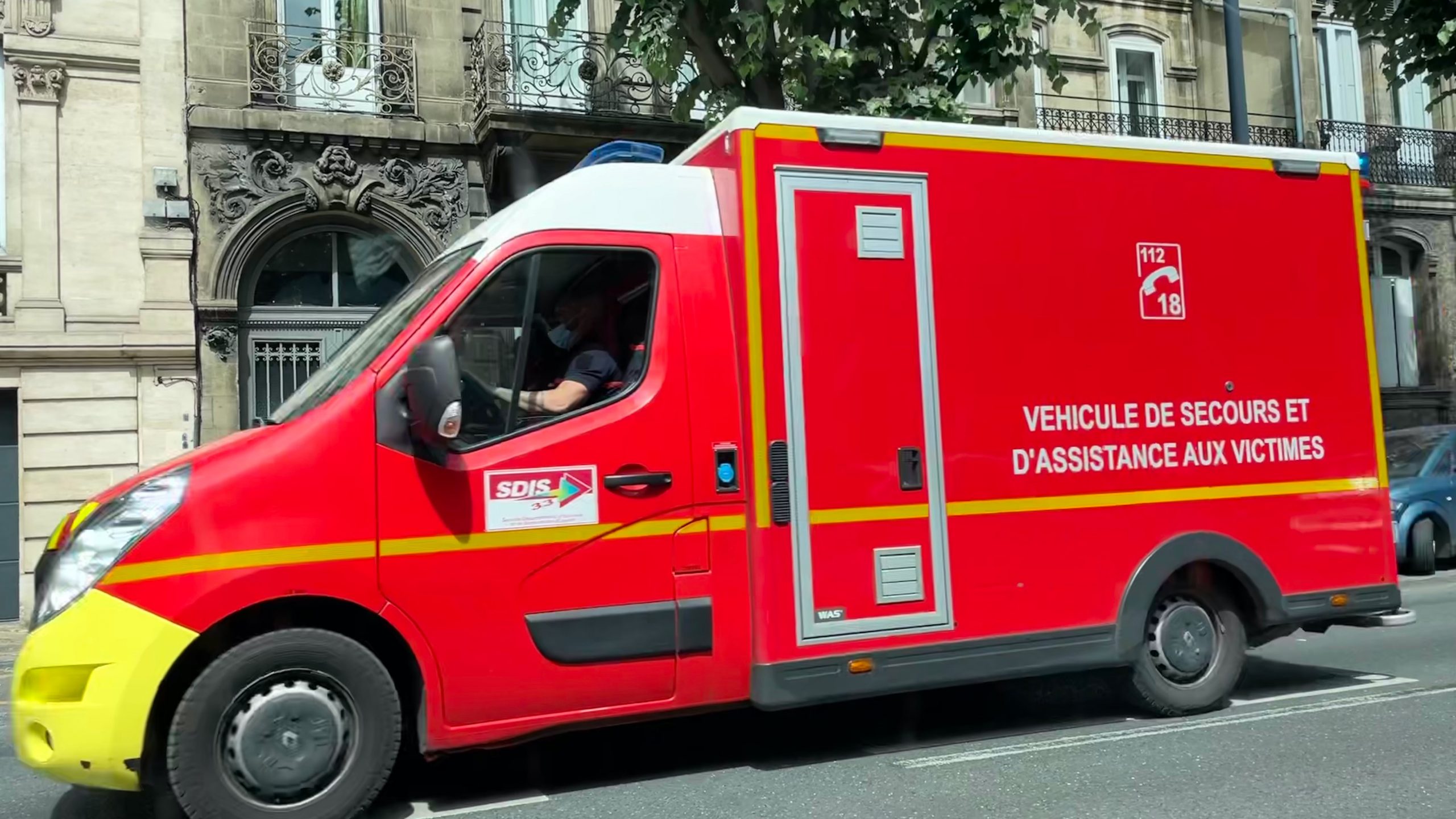 Incendie à Cenon : un appartement détruit rue Jules-Guesde