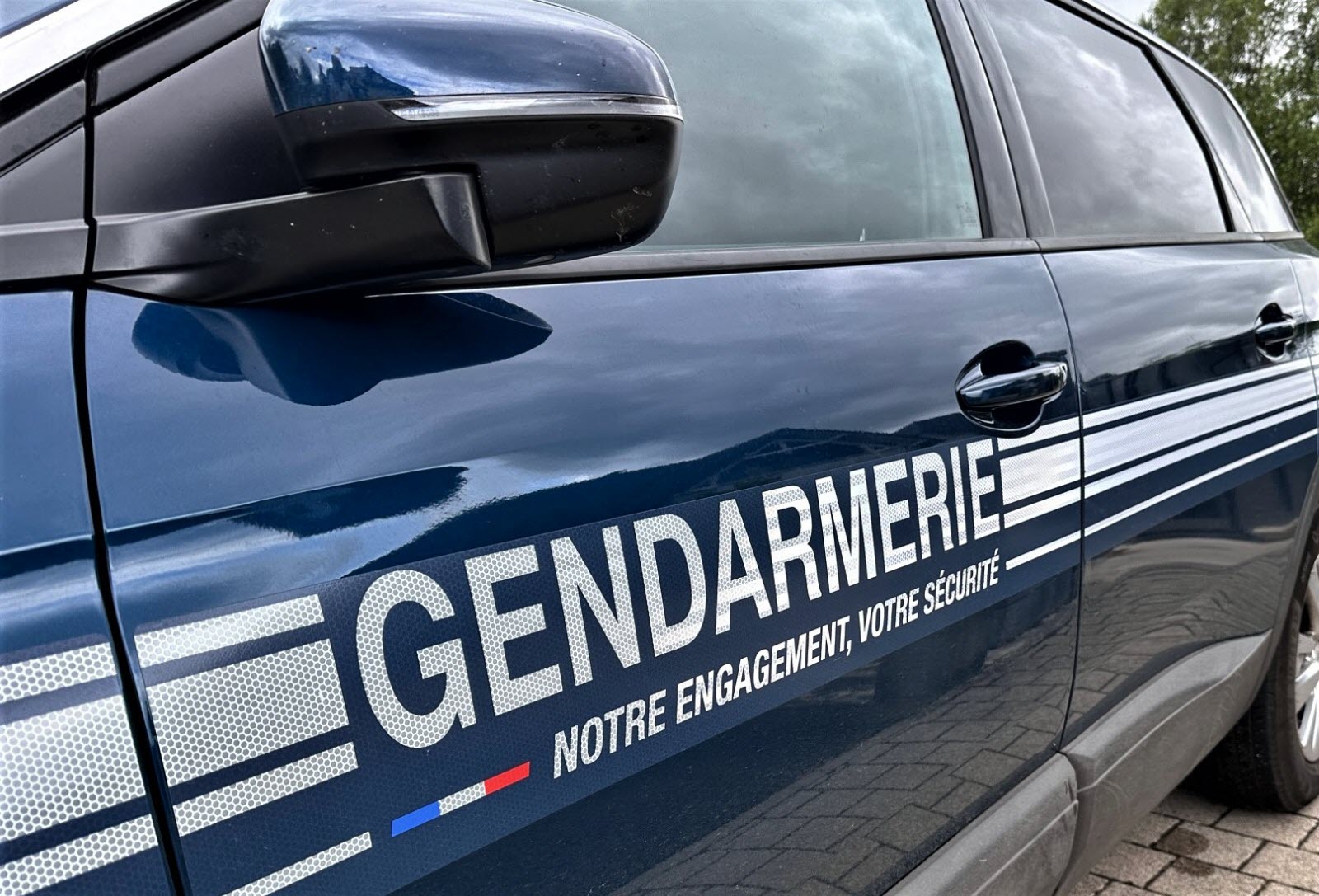 Saint-Médard-en-Jalles : un homme armé retranché chez lui, interpellé après plusieurs heures de tension