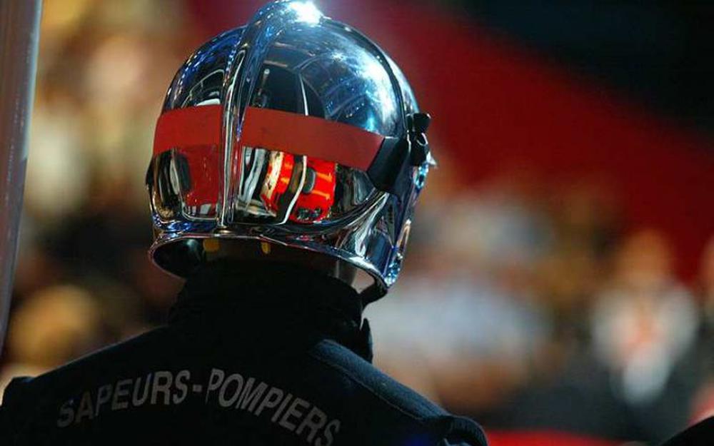 Incendie aux Chartrons : un cabanon en feu, un homme blessé