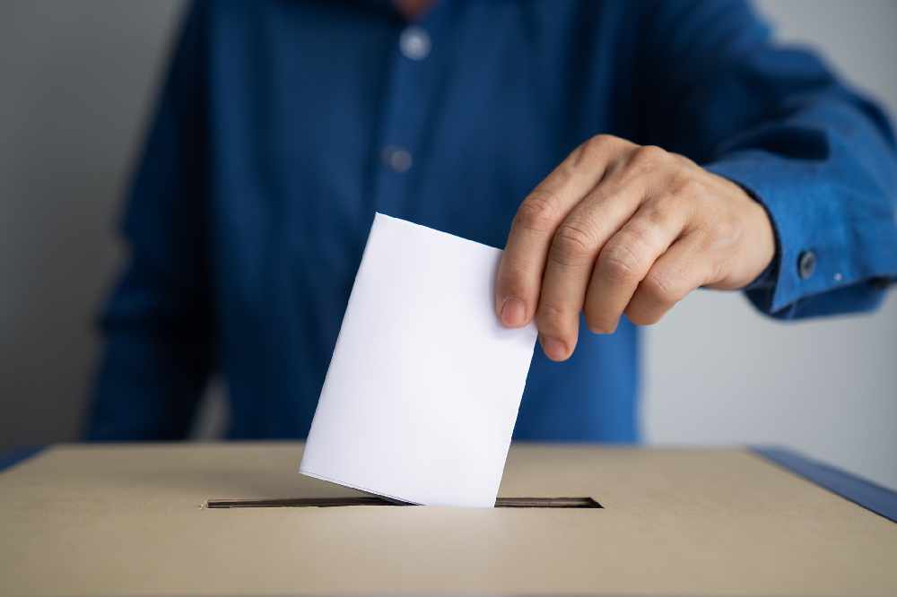 Référendums populaires : finances et immigration en tête des priorités