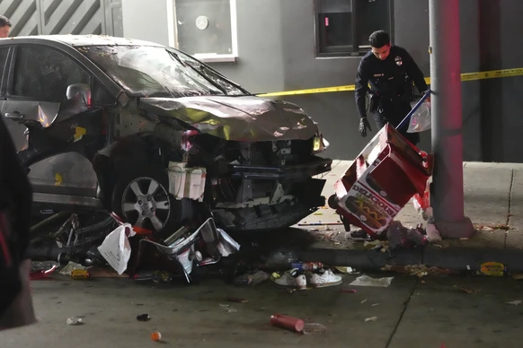 Drame à East Hollywood à Los Angeles : 30 blessés après une voiture folle, le conducteur arrêté