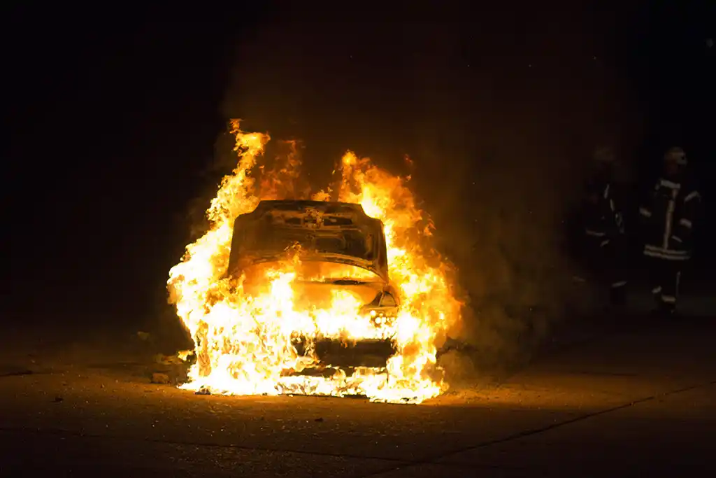 Nuit noire à Limoges : une centaine d’agresseurs masqués sèment le chaos