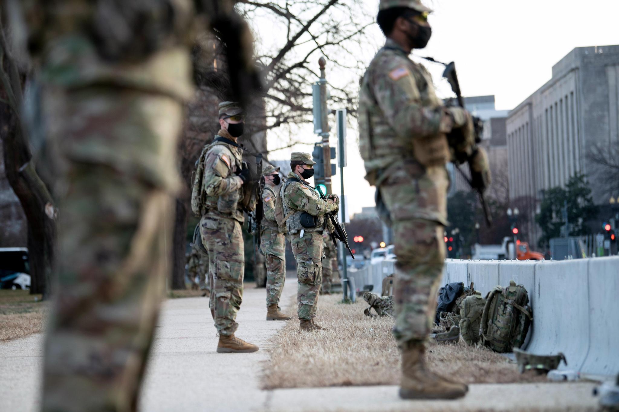 USA : Campements démantelés et forces armées déployées, Washington D.C sous la menace de Trump