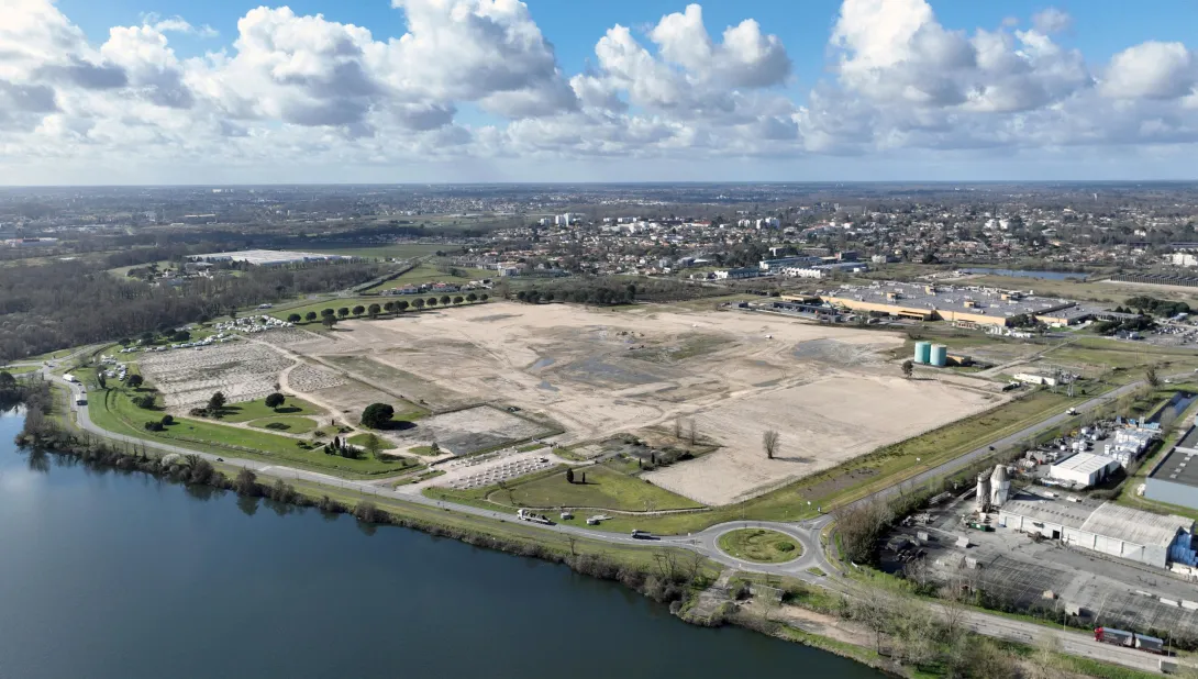 Axtom : l’ancienne usine Ford à Blanquefort transformée en hub économique et écologique
