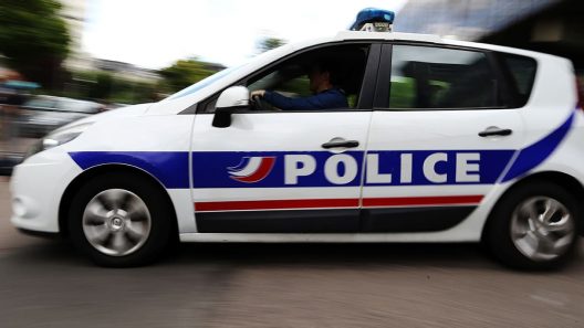 Sécurité scolaire à Lormont : arrestation d’un individu suspect