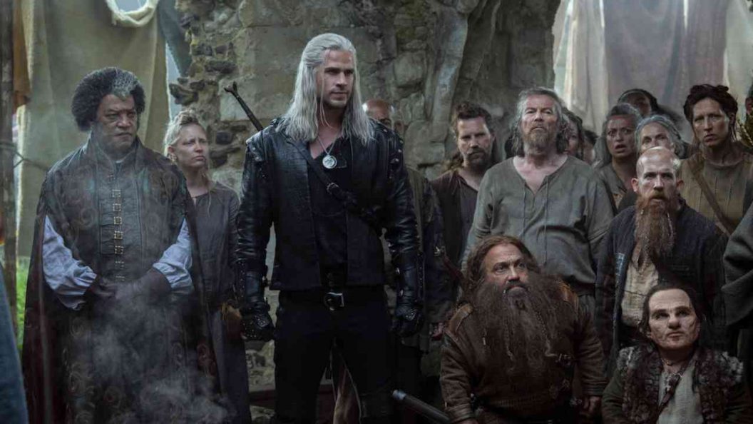 Liam Hemsworth endosse l'armure de Geralt : un défi de taille pour The Witcher