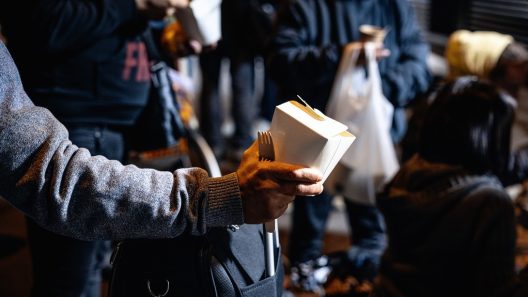 Précarité à Bordeaux : les associations dépassées par l’afflux de personnes vulnérables