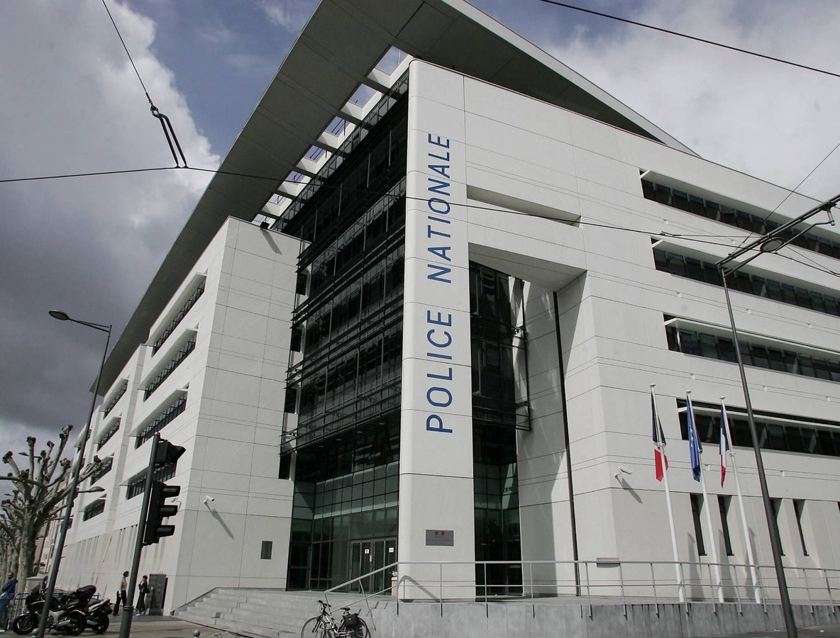 Bordeaux : enquête après la mort d’un suspect placé en cellule