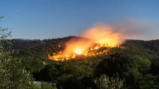 Ares : incendie maîtrisé sur le Bassin d’Arcachon, deux hectares détruits