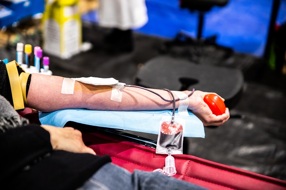 Pessac se mobilise pour sauver des vies : grande collecte de sang sur le campus